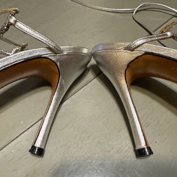 Stuart Weitzman - Crystal+Leather Silver Slings - Picture 6 of 10